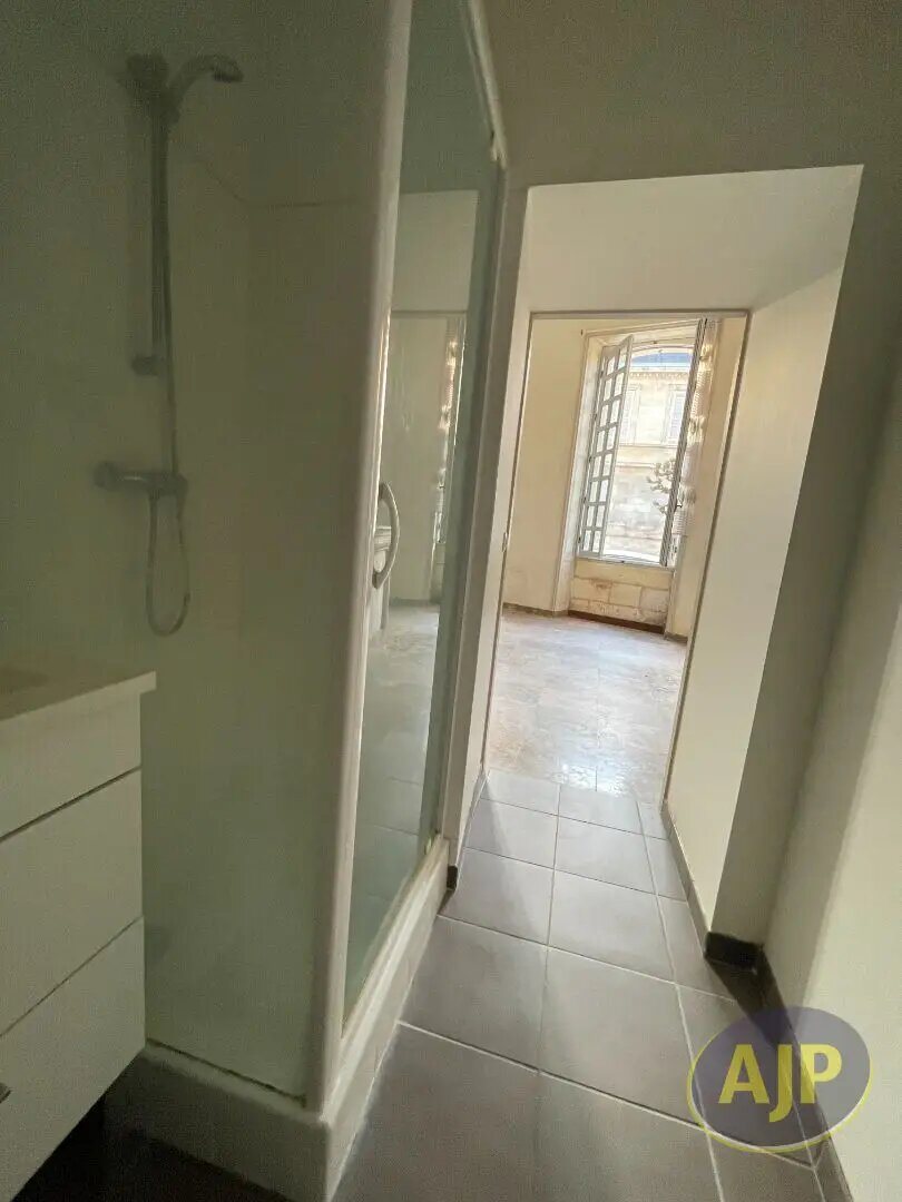 Appartement à vendre, 29m², Saintes