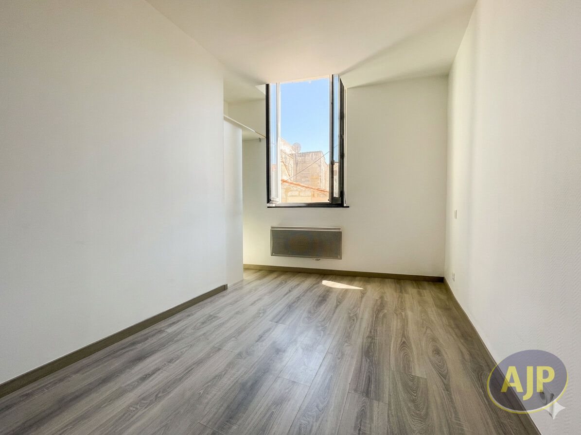 Appartement à vendre, 64m², Saintes