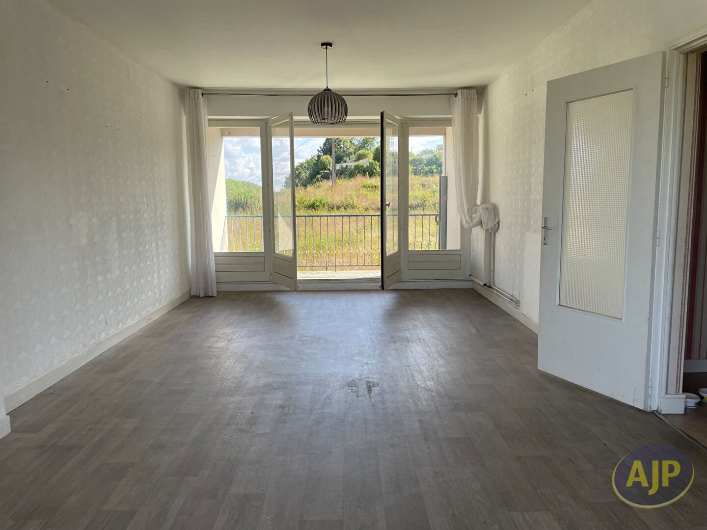 Appartement à vendre, 74m², Saintes