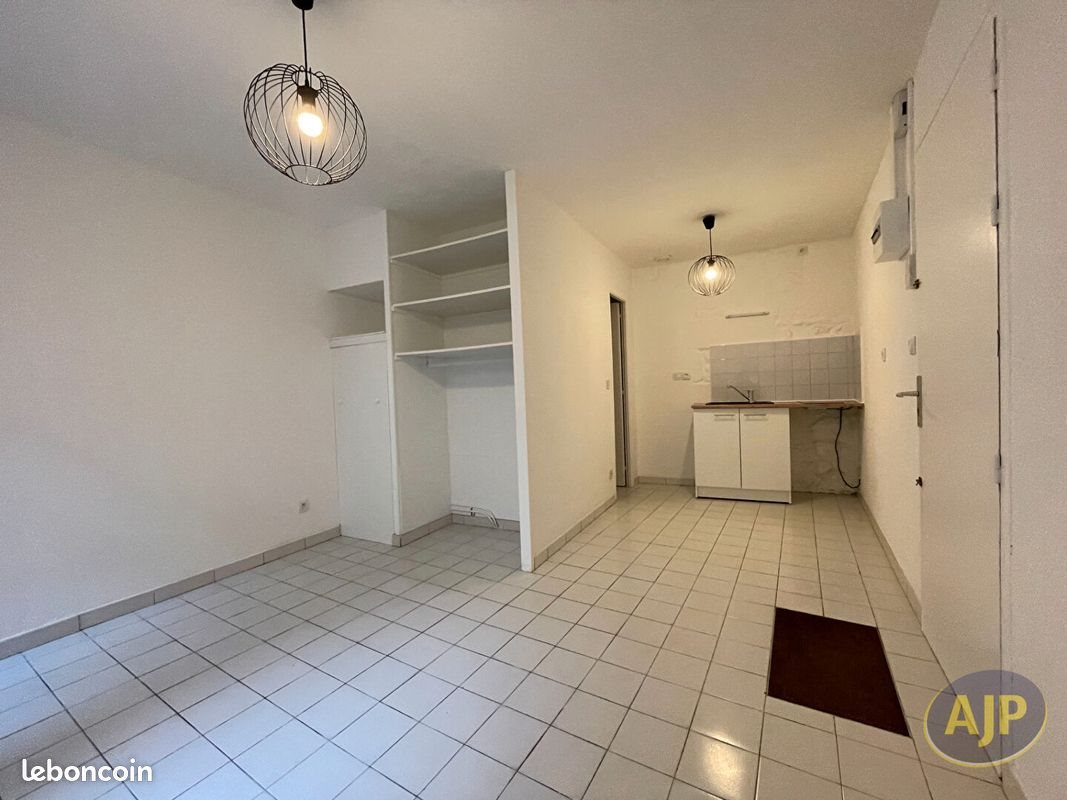 Appartement à vendre, 19m², Saintes