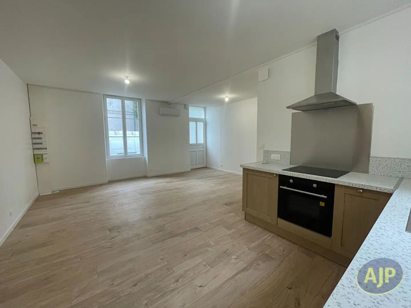 Maison à vendre, 95m², Saintes