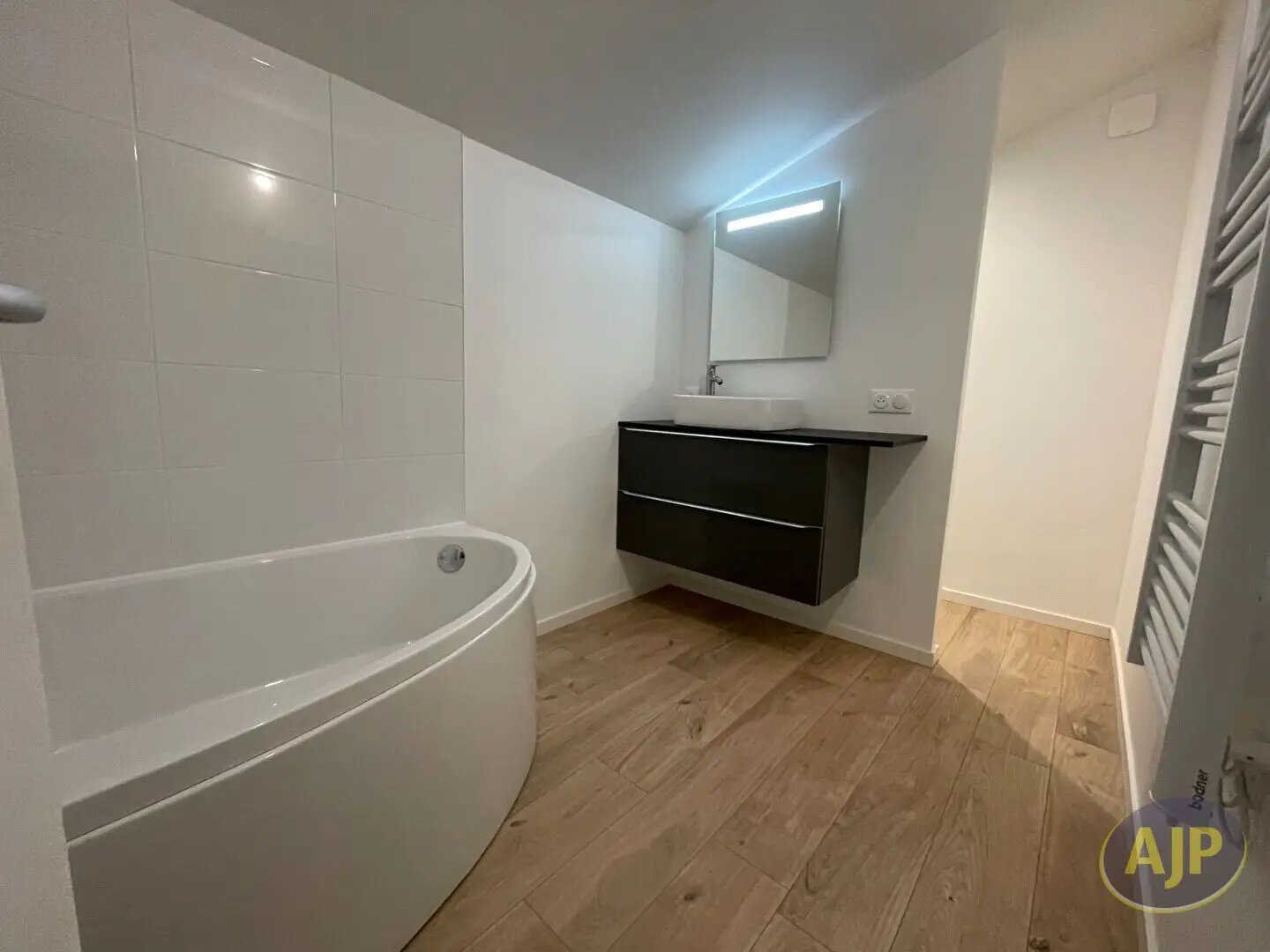 Maison à vendre, 95m², Saintes