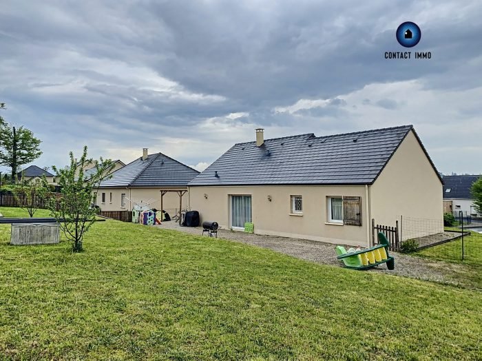 Maison à vendre, 105m², Saint-Pantaléon-de-Larche