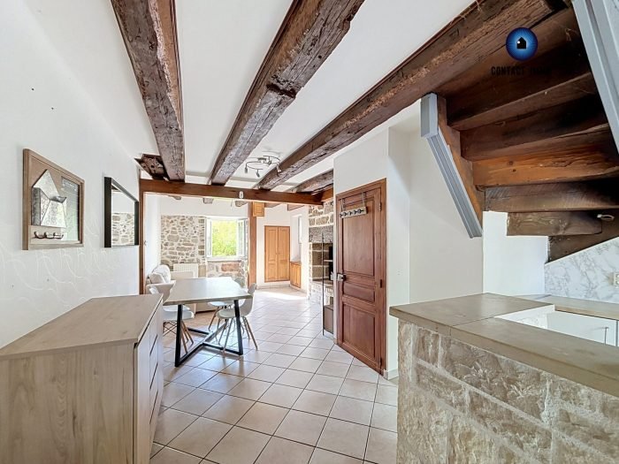 Maison à vendre, 69m², Ussac