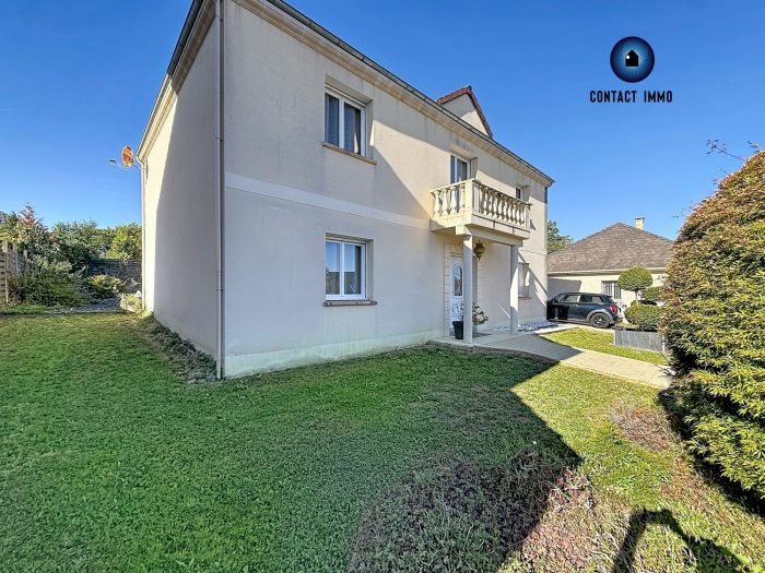Maison à vendre, 160m², Saint-Pantaléon-de-Larche