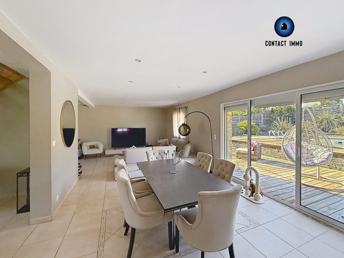 Maison à vendre, 160m², Saint-Pantaléon-de-Larche