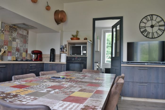 Maison à vendre, 164m², Saint-Hilaire-Peyroux