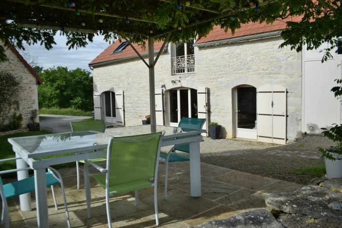 Maison à vendre, 145m², Nespouls