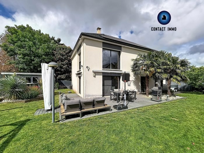 Maison à vendre, 130m², Saint-Pantaléon-de-Larche