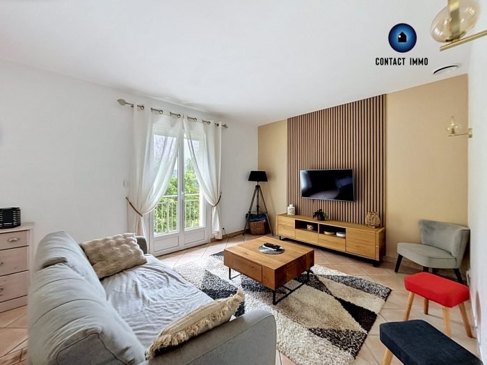 Maison à vendre, 138m², Larche