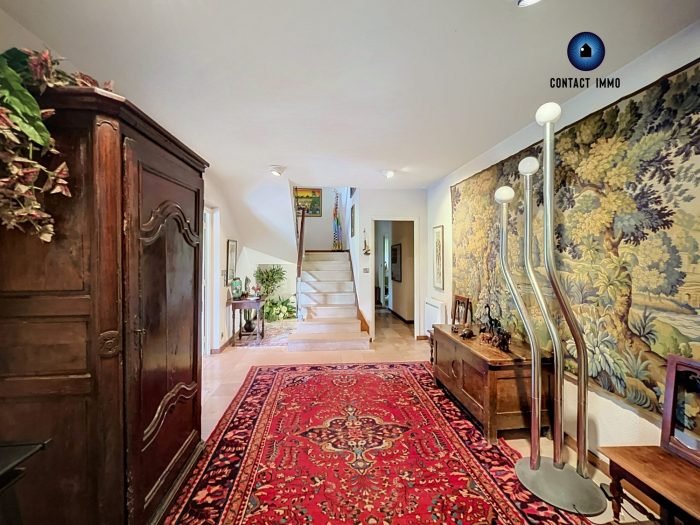 Maison à vendre, 267m², Malemort