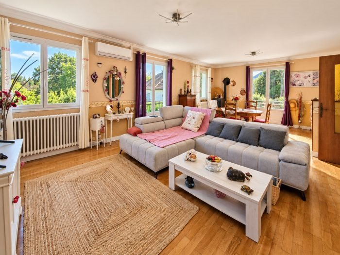 Maison à vendre, 158m², Chamboulive