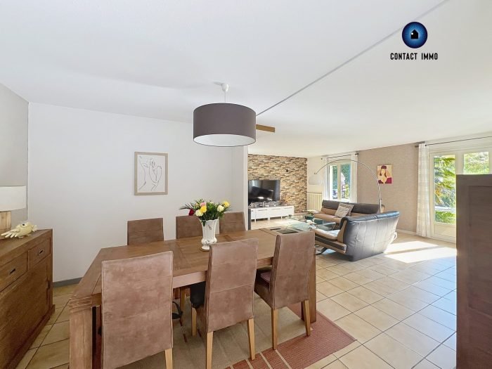 Maison à vendre, 158m², Larche