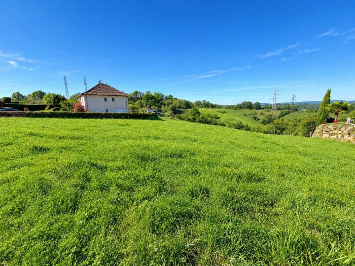 Maison à vendre, 4560m², Ussac