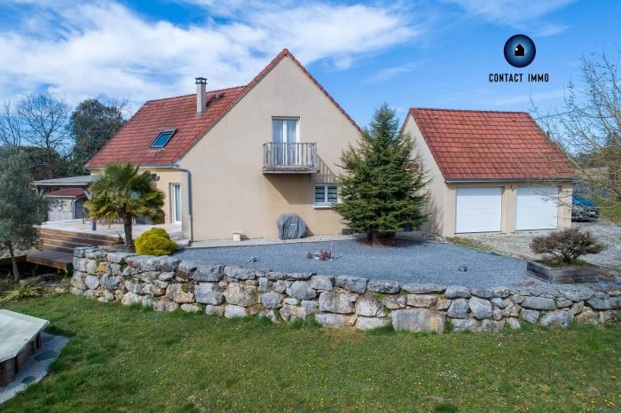 Maison à vendre, 200m², Chasteaux