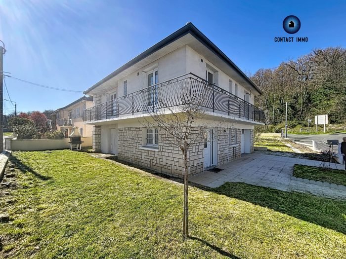 Maison à vendre, 106m², Saint-Pantaléon-de-Larche