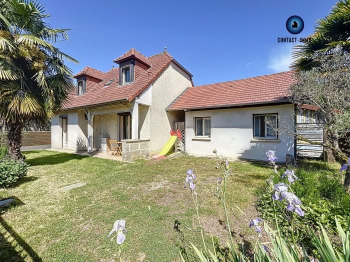 Maison à vendre, 115m², Saint-Pantaléon-de-Larche