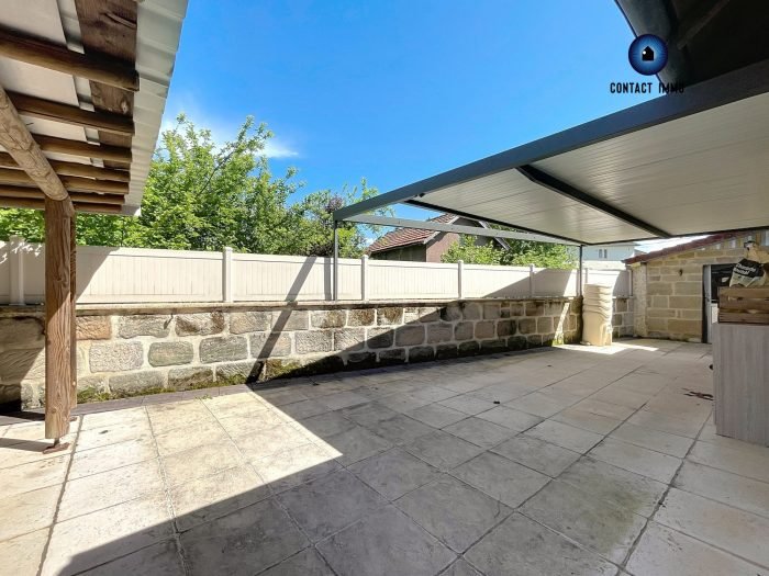 Maison à vendre, 115m², Saint-Pantaléon-de-Larche