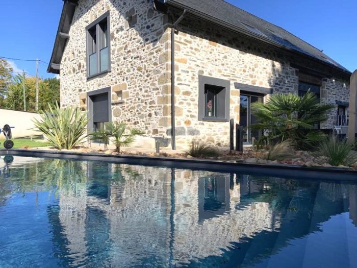 Maison à vendre, 230m², Sainte-Féréole