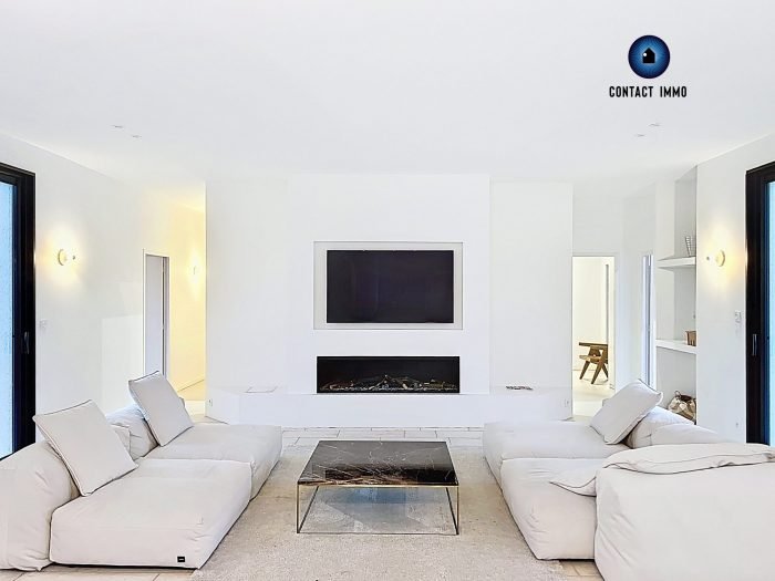Maison à vendre, 219m², Saint-Mexant