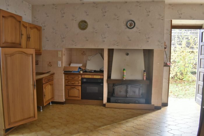 Maison à vendre, 90m², Brignac-la-Plaine