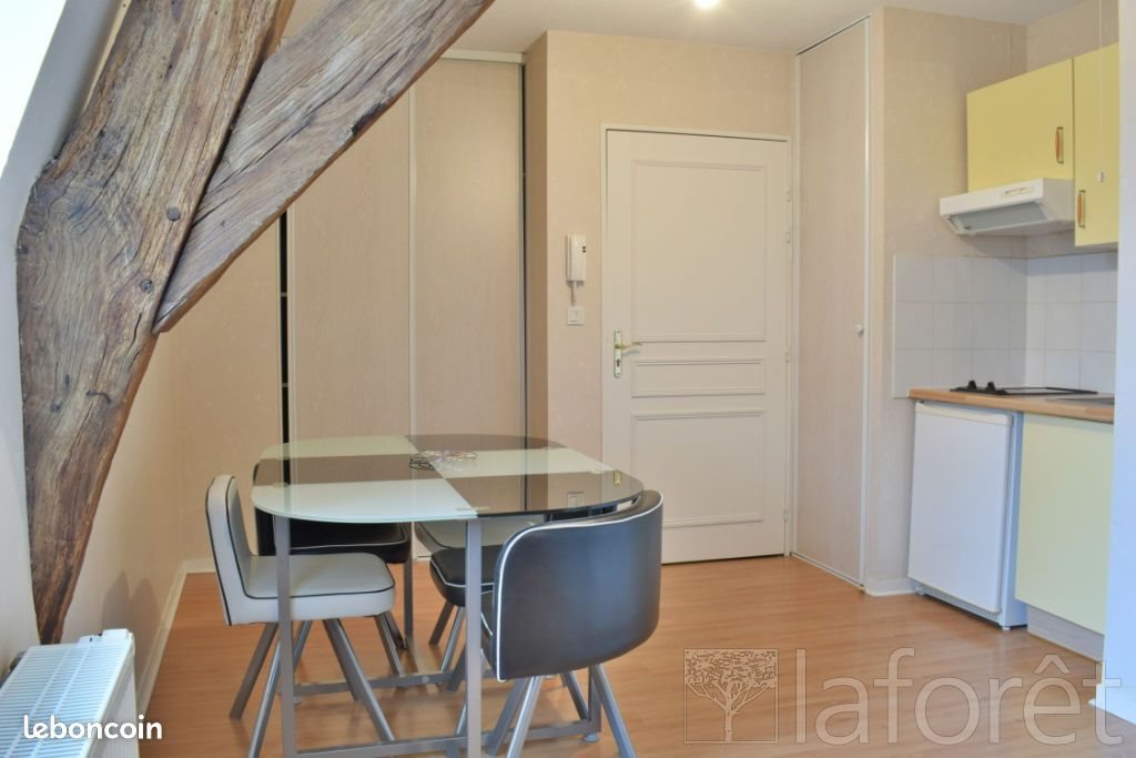 Appartement à louer, 36m², Cosnac