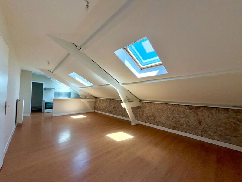 Appartement à louer, 90m², Brive-la-Gaillarde