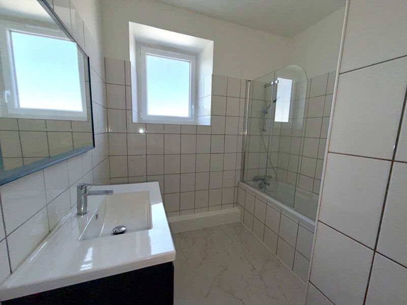 Appartement à louer, 90m², Brive-la-Gaillarde