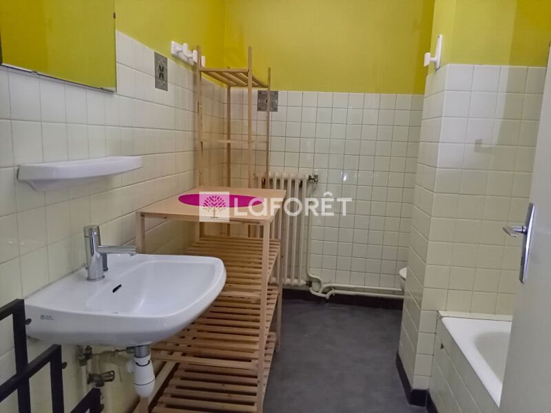 Appartement à louer, 26m², Brive-la-Gaillarde