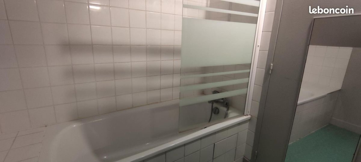 Appartement à louer, 113m², Saint-Germain-les-Vergnes