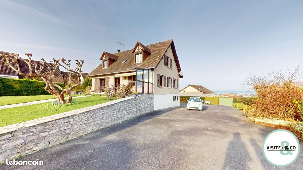 Maison à vendre, 126m², Arromanches-les-Bains