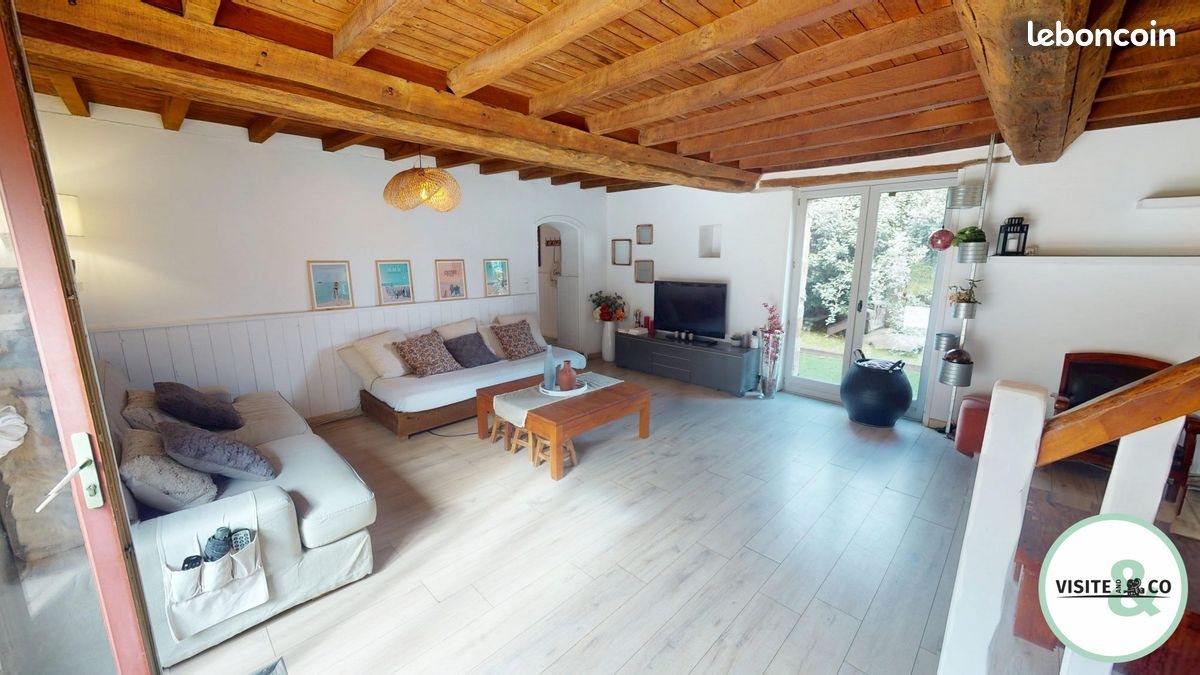 Maison à louer, 201m², Thury-Harcourt