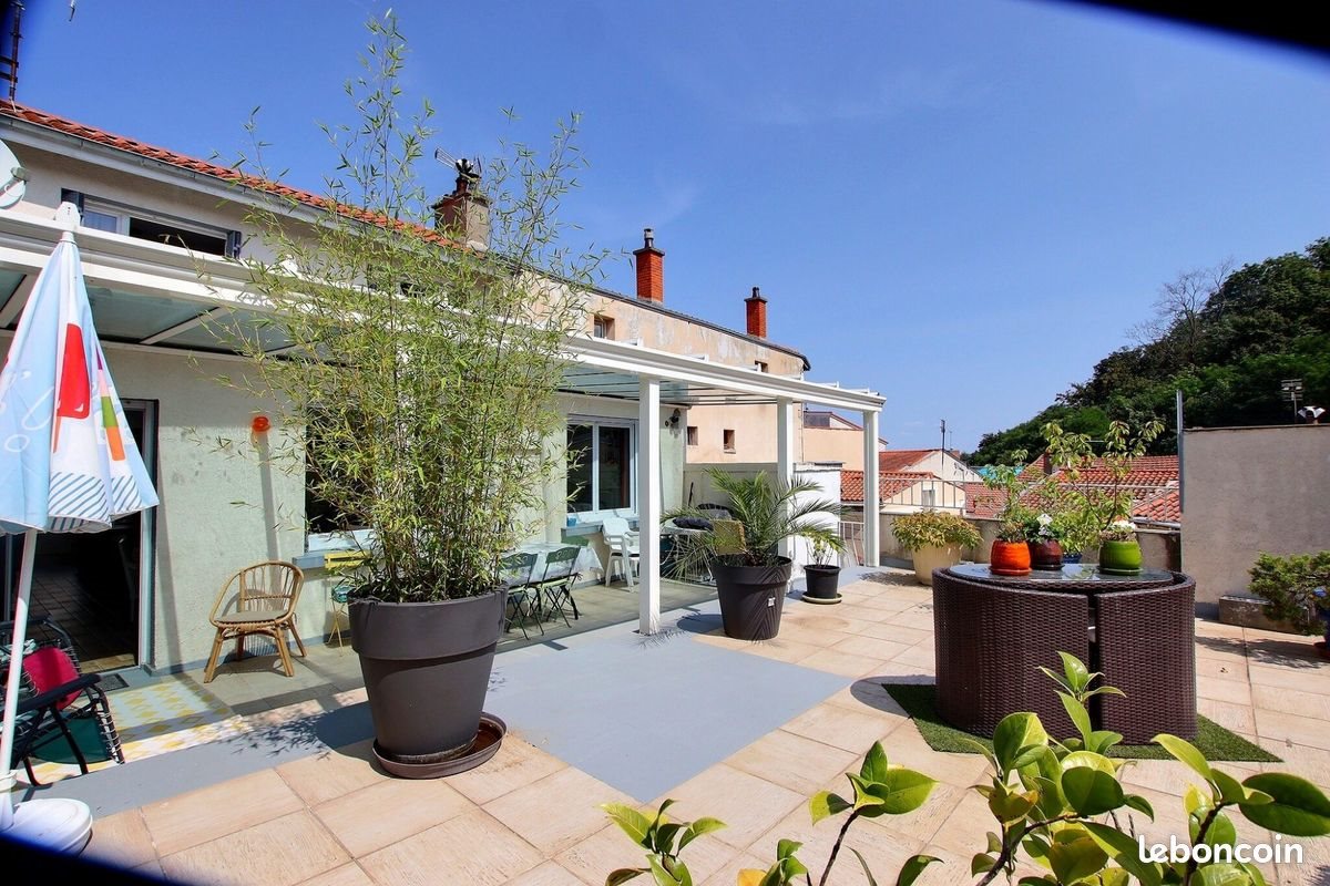 Appartement à vendre, 147m², Royat