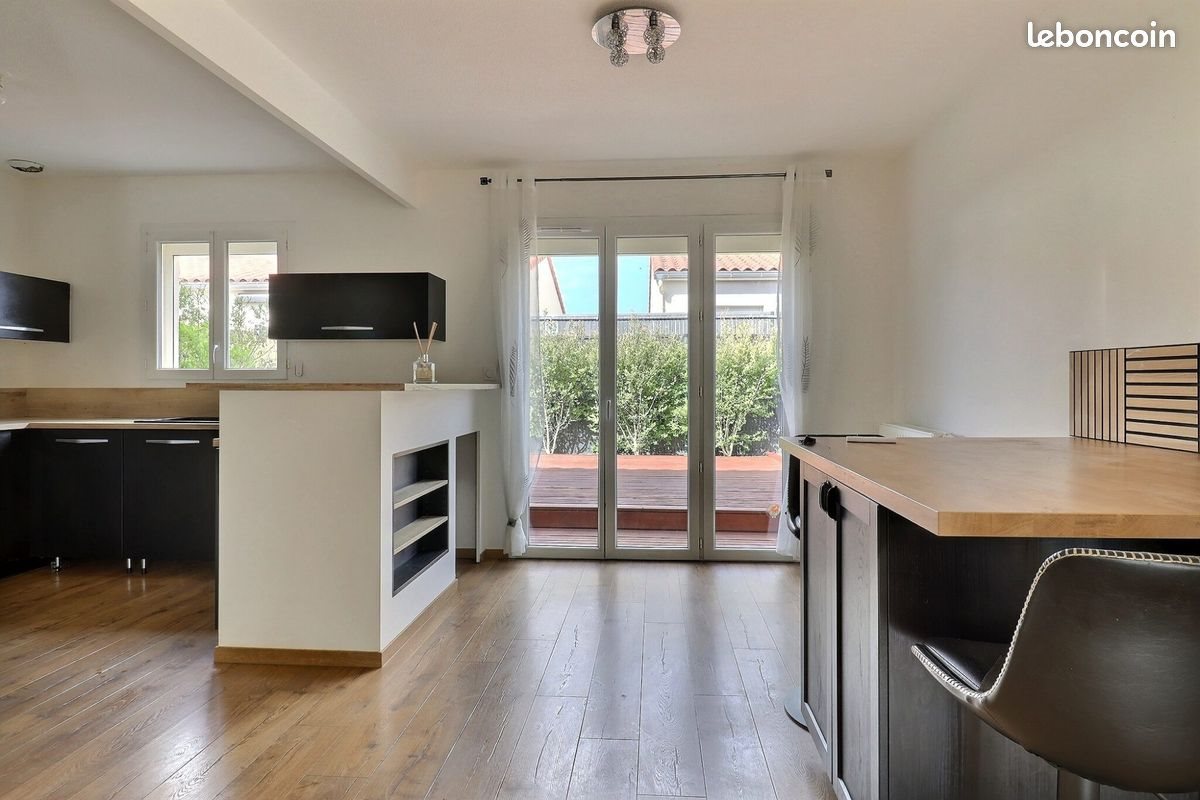 Maison à vendre, 114m², Pont-du-Château