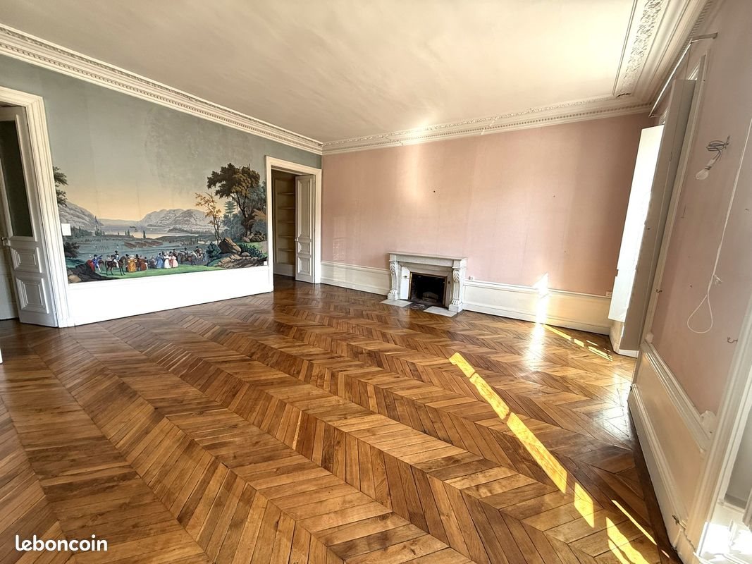 Appartement à louer, 236m², Clermont-Ferrand