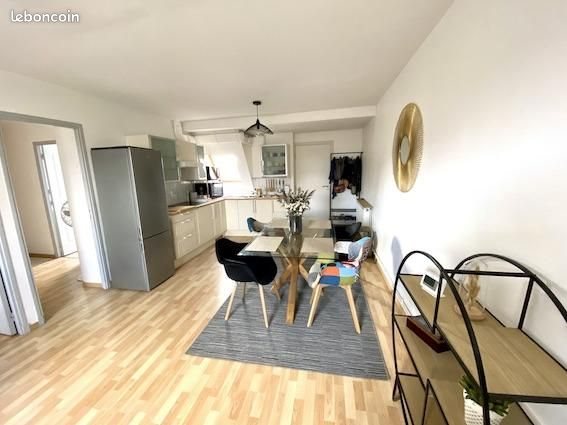 Appartement à louer, 49m², Lille