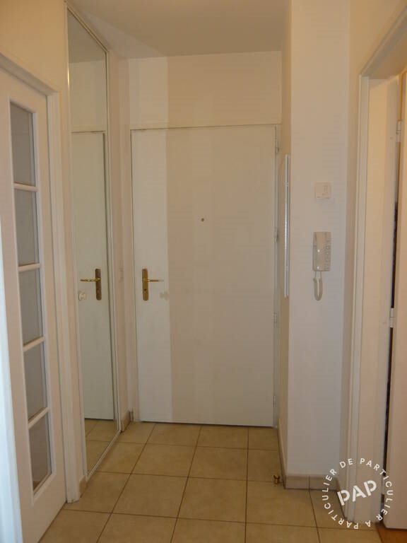 Appartement à louer, 53m², Saint-Cyr-l'Ecole