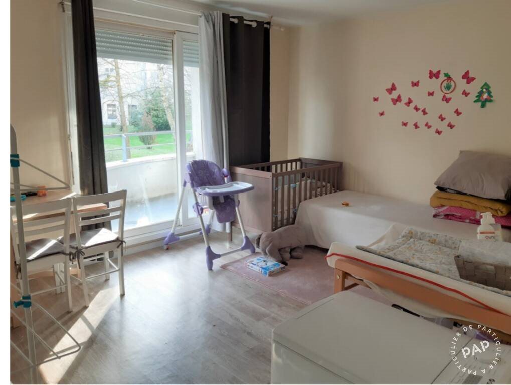 Appartement à louer, 27m², Cergy