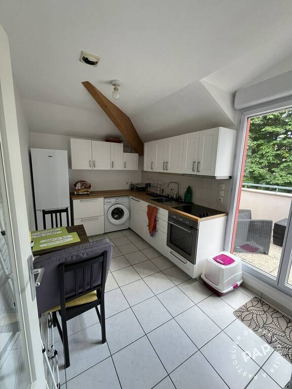 Appartement à louer, 83m², Saint-Bonnet-de-Mure