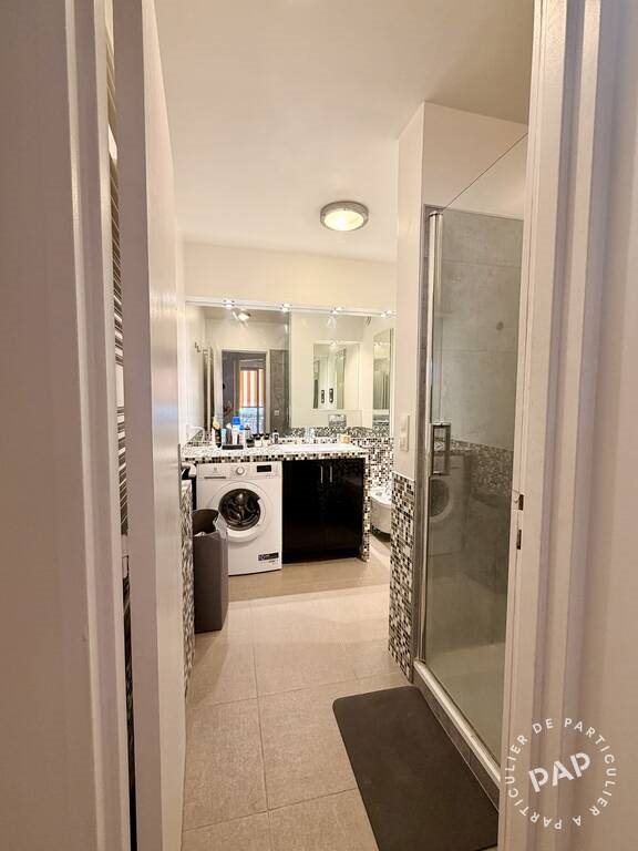 Appartement à louer, 45m², Courbevoie