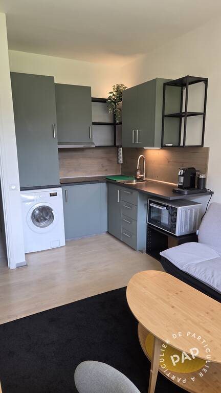 Appartement à louer, 27m², Marseille 8ème