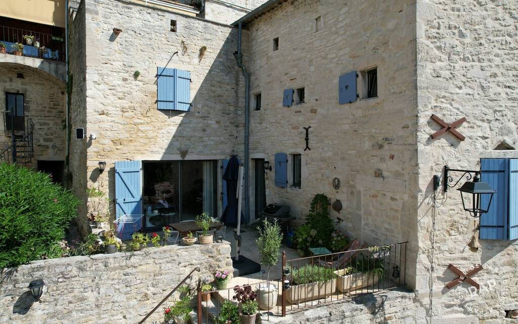 Maison à vendre, 156m², Barjac