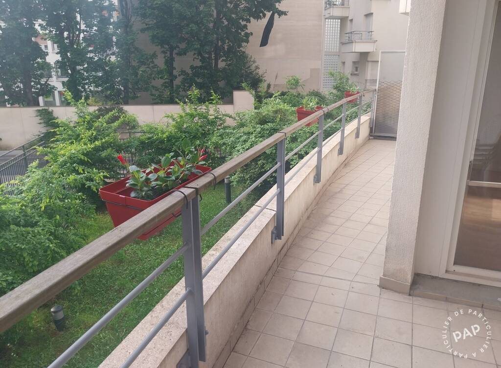 Appartement à louer, 46m², Courbevoie
