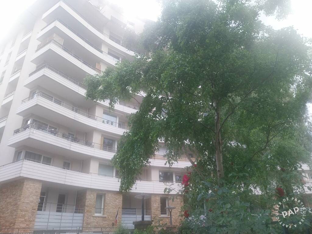 Appartement à louer, 46m², Courbevoie