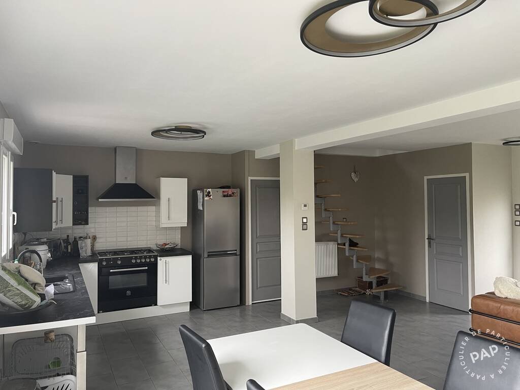 Maison à louer, 90m², Allouagne