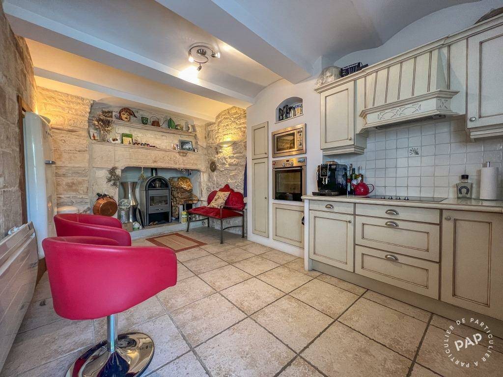 Maison à vendre, 102m², Barjac
