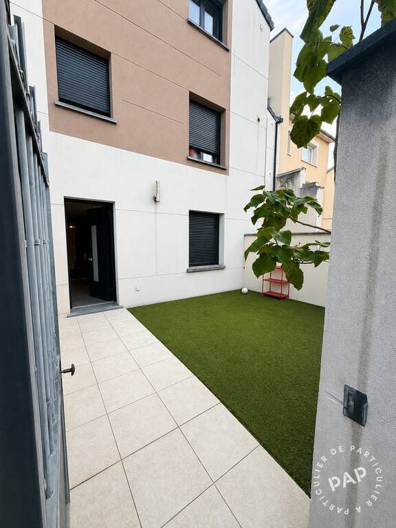 Appartement à louer, 35m², Courbevoie