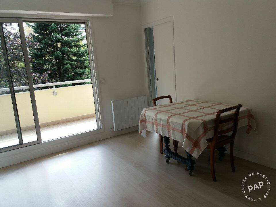 Appartement à louer, 45m², Courbevoie