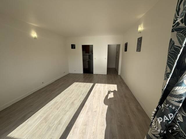 Appartement à louer, 32m², Courbevoie