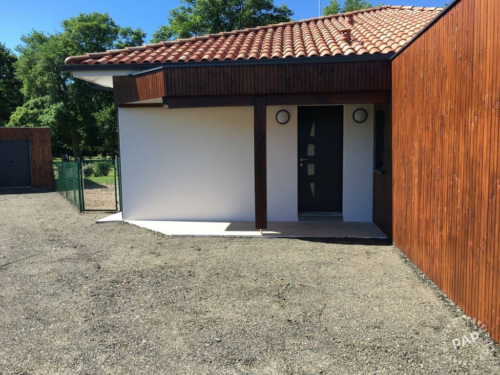 Appartement à louer, 64m², Sabres